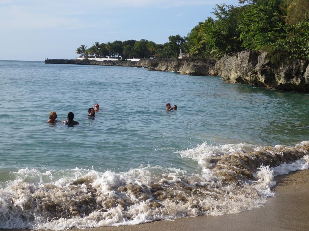 Coco Hotel Sosúa Buitenkant foto