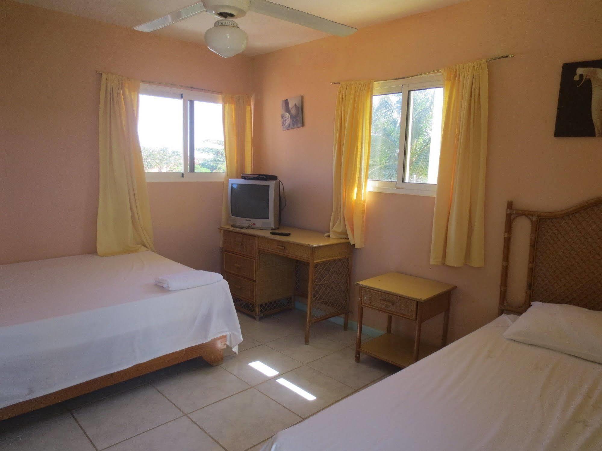 Coco Hotel Sosúa Buitenkant foto