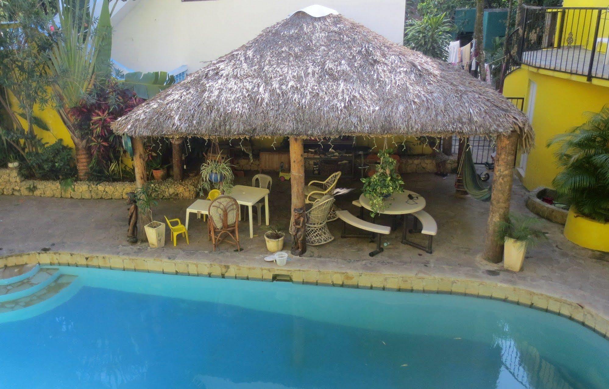 Coco Hotel Sosúa Buitenkant foto
